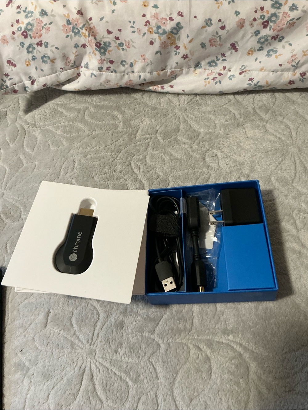 google Chromecast Streaming Stick in Black with Accessories